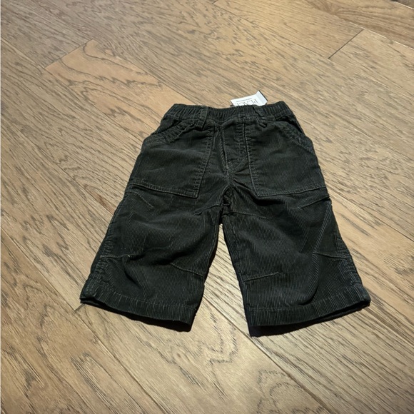 The Children’s Place boys corduroy pull on pants size 6-9M - Picture 2 of 6